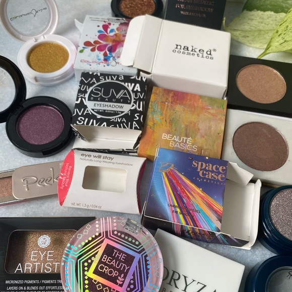 Eye shadow bundle - Picture 2 of 10